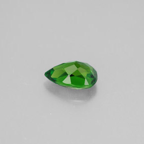 0.74캐럿 천연 그린 크롬 디옵사이드, 배 모양, 6.9×4.7 mm, VVS