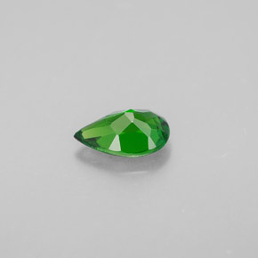 0.64캐럿 천연 그린 크롬 디옵사이드, 배 모양, 7.1×4.7 mm, VVS