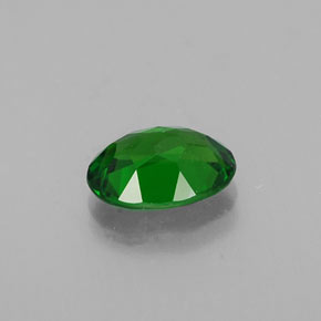 0.82캐럿 천연 그린 크롬 디옵사이드, 타원형 컷, 7.1×5.2 mm, VS
