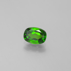 0.94캐럿 천연 그린 크롬 디옵사이드, 쿠션 컷, 7.1×5.1 mm, VVS