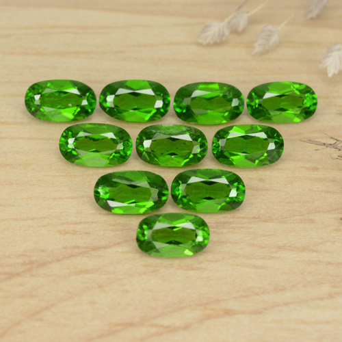 2.50캐럿 천연 미디엄 그린 크롬 디옵사이드 보석, 타원형 컷, 5×2.9 mm, VS