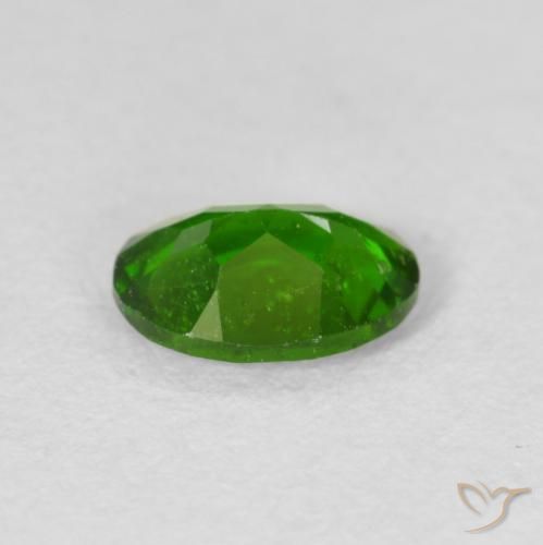 0.78캐럿 천연 Medium Dark-Green 크롬 디옵사이드, 타원형, VS-SI