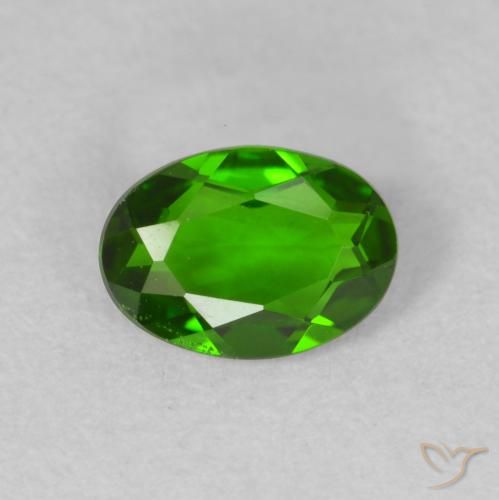 0.59ct 자연스러운 Medium Dark-Green 크롬 디옵사이드, 타원형, VVS-VS