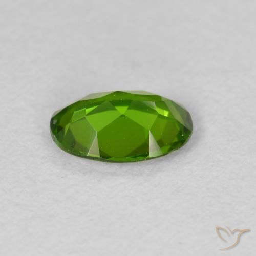 0.73캐럿 천연 Medium Dark-Green 크롬 디옵사이드, 타원형, VS