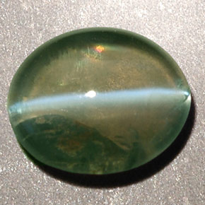 0.92캐럿 천연 그린 Chrysoberyl Cat's Eye, 투명한, 6.3×5.2 mm, 투명/반투명