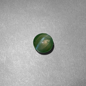 0.60캐럿 천연 그린 Chrysoberyl Cat's Eye, 라운드 컷, 4.81 mm, 투명한
