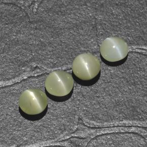 1.88캐럿 천연 그린 Chrysoberyl Cat's Eye 보석, 라운드 컷, 4.06 mm, 투명한