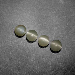 1.38캐럿 천연 골든 그린 Chrysoberyl Cat's Eye 보석, 투명한, 3.98 mm, 투명/반투명