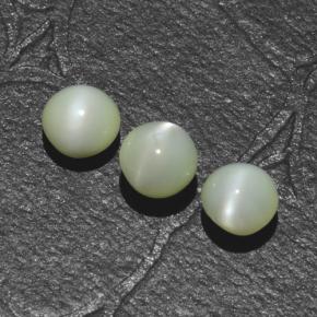 1.44캐럿 천연 그린 Chrysoberyl Cat's Eye 보석, 라운드 컷, 3.96 mm, 투명한
