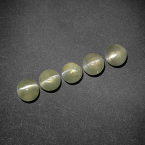 2.24캐럿 천연 골든 그린 Chrysoberyl Cat's Eye 보석, 투명한, 4.13 mm, 투명/반투명