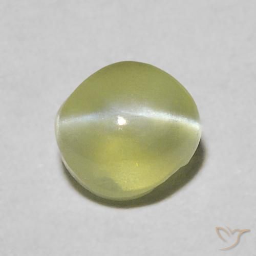 0.54ct 자연스러운 황록색 크리소베릴 캣츠아이, 타원형, 투명한