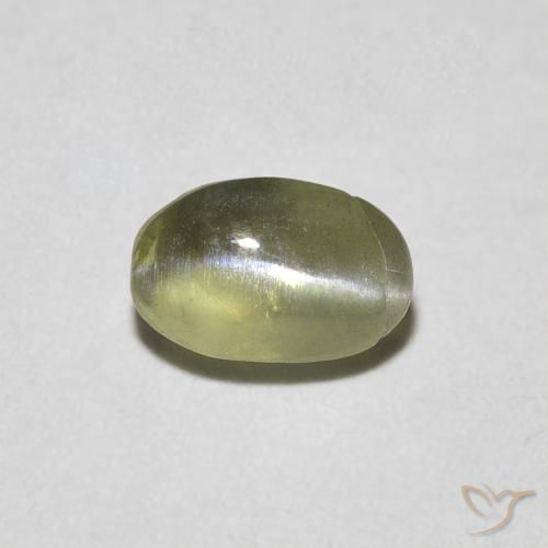 0.55ct 자연스러운 Medium Dark-Green 크리소베릴 캣츠아이, 타원형, 투명한