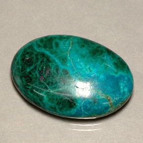 22.29캐럿 천연 멀티컬러 크리소콜라, 타원형 컷, 25.1×18.1 mm, 불투명체