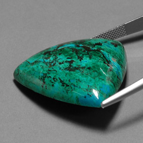 63.50캐럿 천연 멀티컬러 크리소콜라, 트릴리언, 32.1×30.8 mm, 불투명체