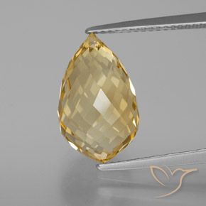 7.56ct 자연스러운 밝은 갈색을 띤 황금색 황수정, 브리올레트, VVS