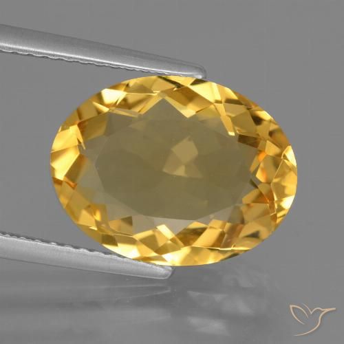 5.26ct 자연스러운 골든 황수정, 타원형, VVS