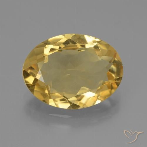 4.24ct 자연스러운 미디엄 골드 황수정, 타원형, VVS