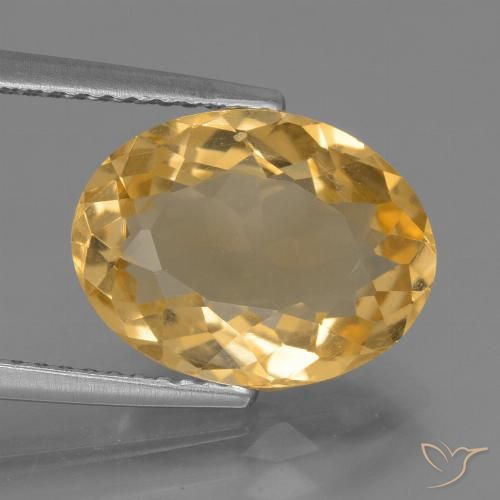 4.39ct 자연스러운 미디엄 골드 황수정, 타원형, VVS-VS