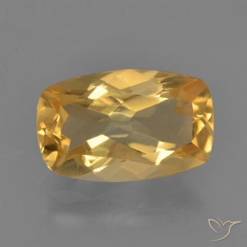 2.68ct 자연스러운 라이트 오렌지-골드 황수정, 방석, VVS-VS
