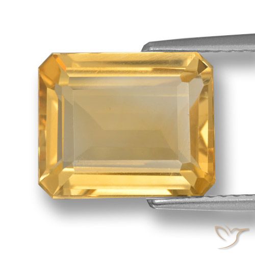 4.96ct 자연스러운 미디엄 골드 황수정, 에메랄드 컷, VVS-VS