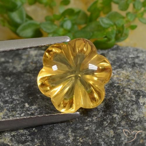 2.20ct 자연스러운 딥 옐로우 황수정, 플라워 컷, 투명한
