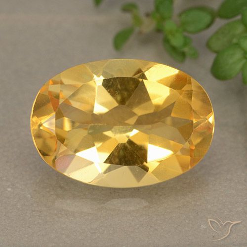 5.06ct 자연스러운 미디엄 라이트 오렌지 골드 황수정, 타원형, VVS-VS