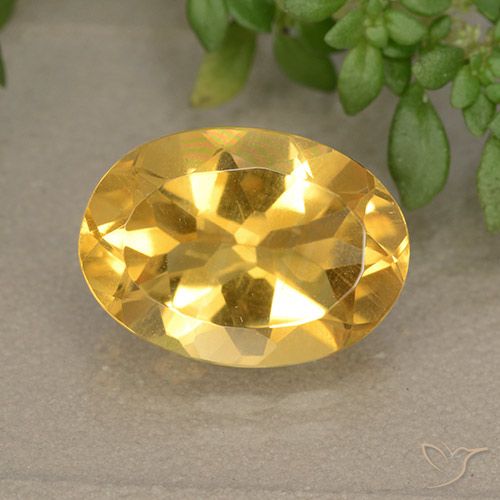 5.44ct 자연스러운 미디엄 골드 황수정, 타원형, VVS-VS