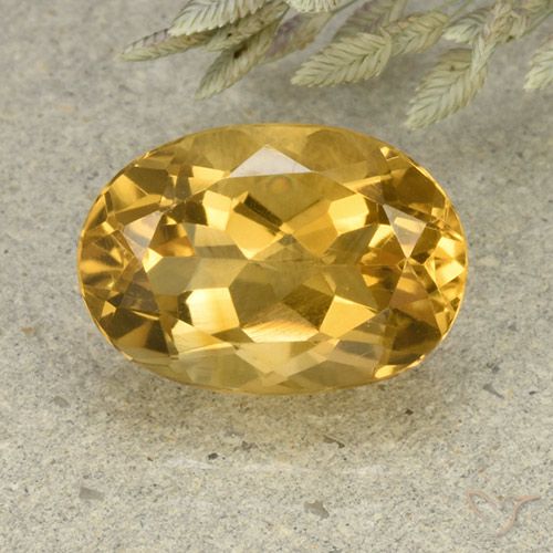 5.73ct 자연스러운 미디엄 라이트 골든 황수정, 타원형, VVS-VS