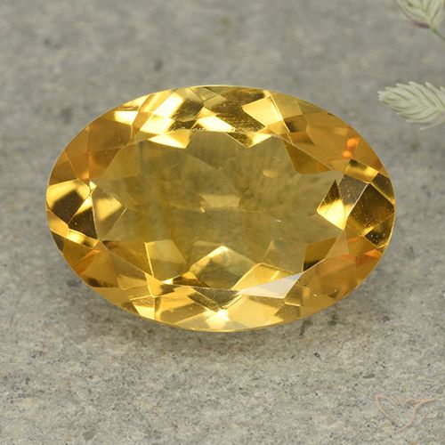 4.32ct 자연스러운 미디엄 다크 골든 황수정, 타원형, VVS-VS