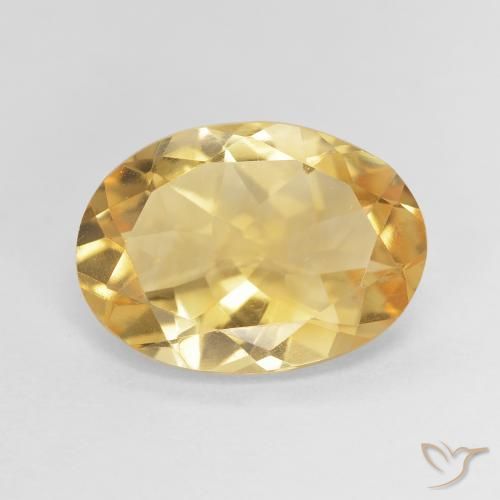 4.28ct 자연스러운 Medium Light-Golden 황수정, 타원형, VVS-VS