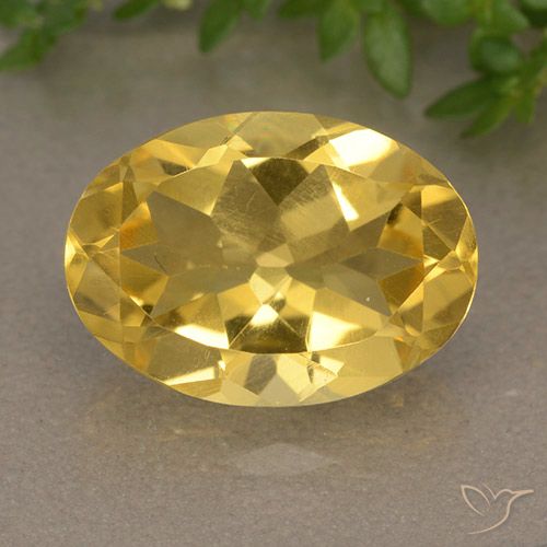 5.65ct 자연스러운 미디엄 골든 황수정, 타원형, VVS-VS