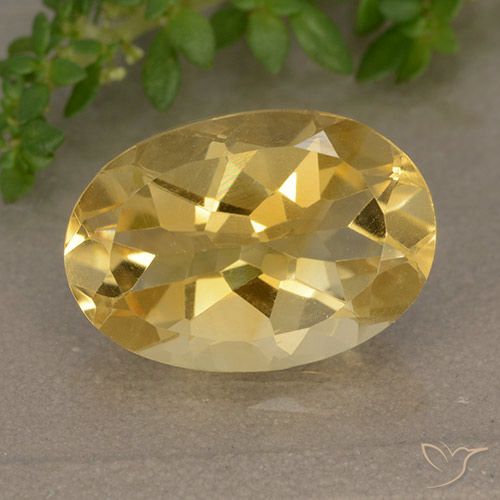 4.72ct 자연스러운 미디엄 골든 황수정, 타원형, VVS-VS