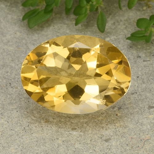 5.33ct 자연스러운 미디엄 라이트 골든 황수정, 타원형, VVS-VS