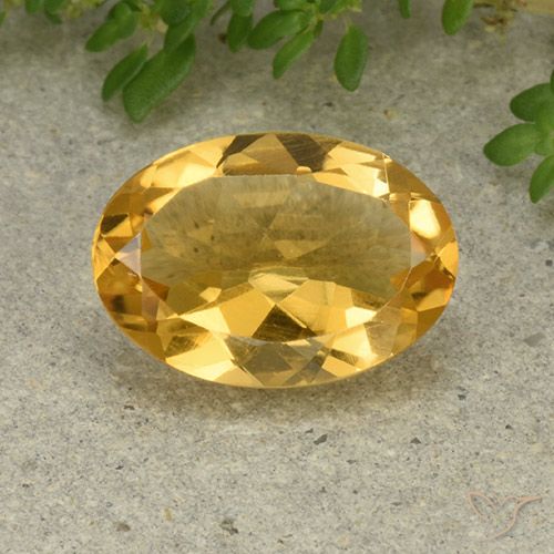 4.51ct 자연스러운 미디엄 라이트 골든 황수정, 타원형, VVS-VS