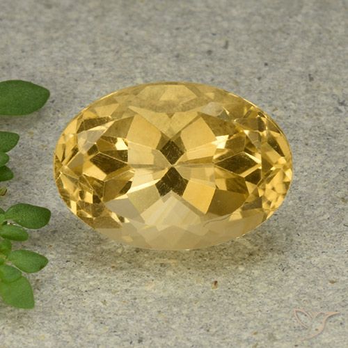 6.14ct 자연스러운 미디엄 골든 황수정, 타원형, VVS-VS