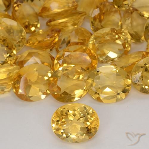 4.54ct 자연스러운 골든 황수정, 타원형, VVS-VS