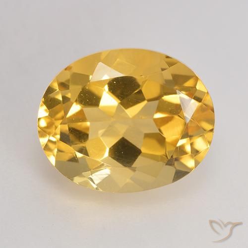 3.77ct 자연스러운 미디엄 골드 황수정, 타원형, VVS-VS
