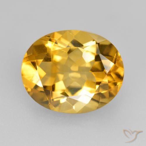4.77ct 자연스러운 미디엄 라이트 골든 황수정, 타원형, VVS-VS