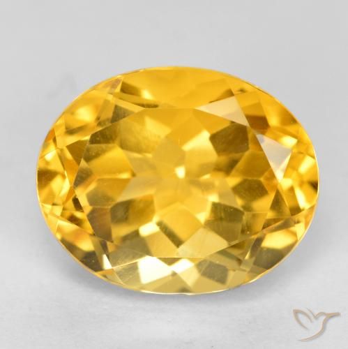 3.68ct 자연스러운 미디엄 골드 황수정, 타원형, VVS-VS