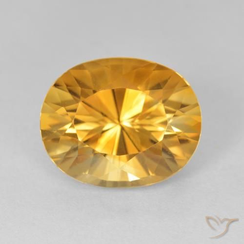 4.50ct 자연스러운 Medium Dark-Golden 황수정, 타원형, VVS