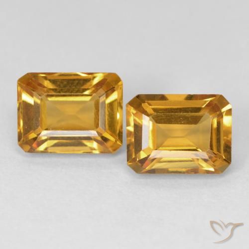 3.19ctw 자연스러운 Medium Light-Golden 황수정, 에메랄드 컷, VVS-VS