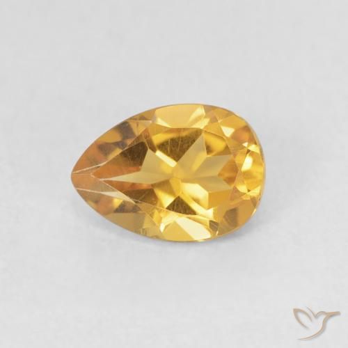0.70ct 자연스러운 Medium Light-Golden 황수정, 배 모양, VVS