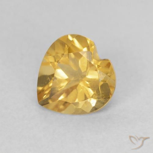 0.73ct 자연스러운 미디엄 골드 황수정, 마음, VVS