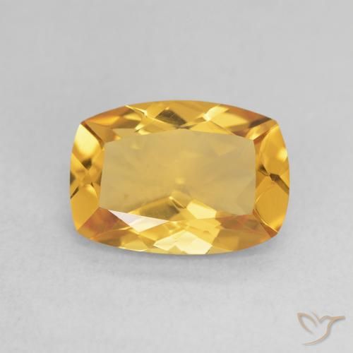2.53ct 자연스러운 Medium Light-Golden 황수정, 방석, VVS