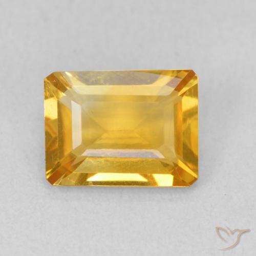 1.35ct 자연스러운 미디엄 골든 황수정, 에메랄드 컷, VVS