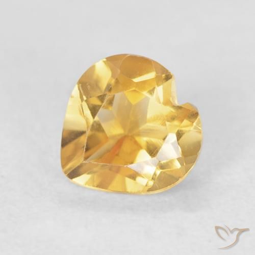 0.75ct 자연스러운 미디엄 골드 황수정, 마음, VVS