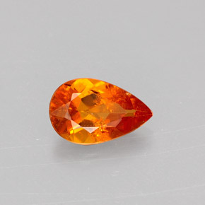 0.66캐럿 천연 옐로우 오렌지 클리노휴마이트, 배 모양, 7.5×4.8 mm, VS-SI