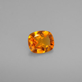 0.49캐럿 천연 옐로우 오렌지 클리노휴마이트, 쿠션 컷, 5.7×4.9 mm, VS-SI