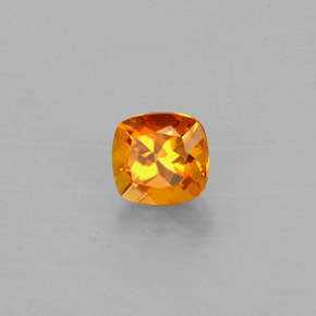0.40캐럿 천연 옐로우 오렌지 클리노휴마이트, 쿠션 컷, 4.4×4.2 mm, VS