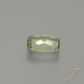 1.12캐럿 천연 미디엄 옐로우 컬러체인지 디아스포어, 쿠션 컷, 7.8×5.3 mm, VS